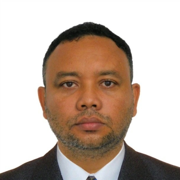Yair E. Rivera Julio